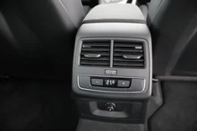 Audi A4 Avant 40 TFSI S line in Navarrablau Metallic