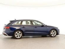Audi A4 Avant 40 TFSI S line in Navarrablau Metallic