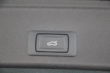 Audi A4 Avant 40 TFSI S line in Navarrablau Metallic