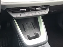 Škoda Epiq Selection 55 in Platinum-Weiß Metallic