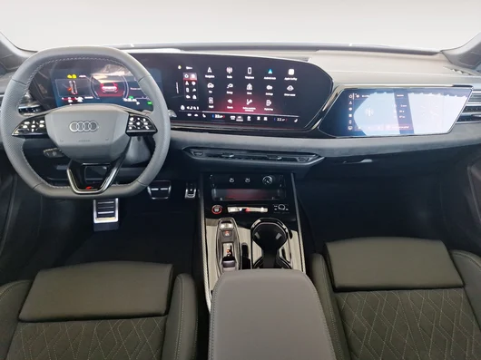 Bild eines Audi A5 Avant e-hybrid quattro 270 kW