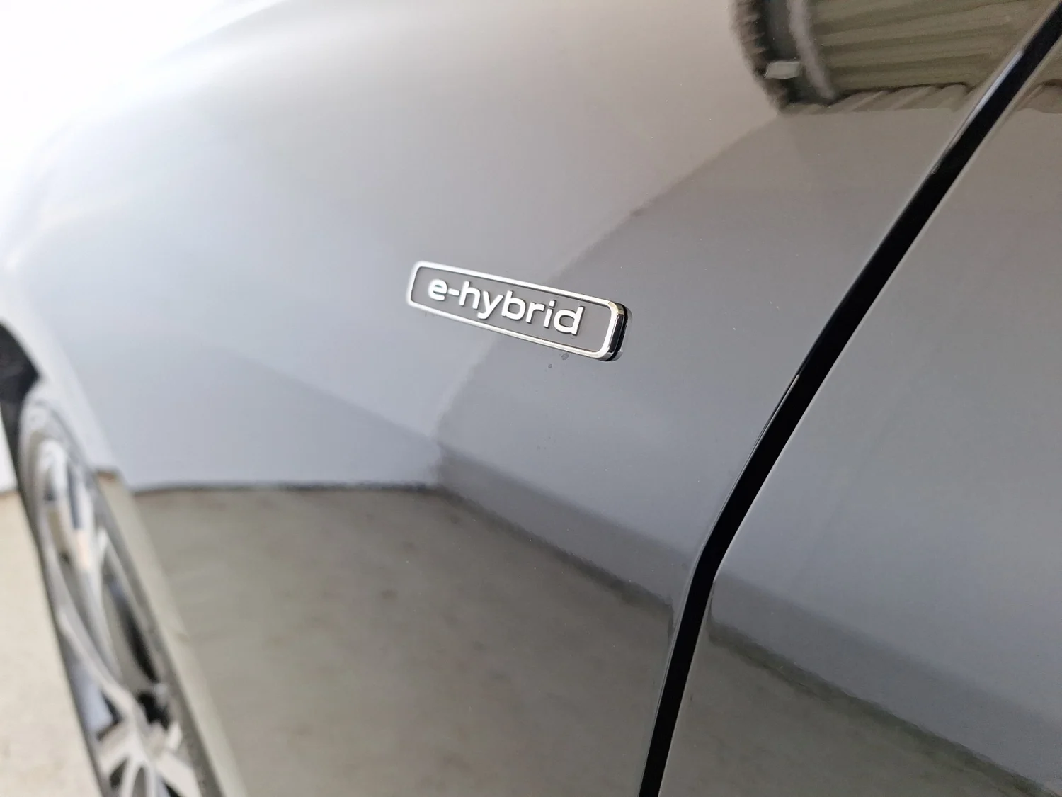 Bild eines Audi A5 Avant e-hybrid quattro 270 kW