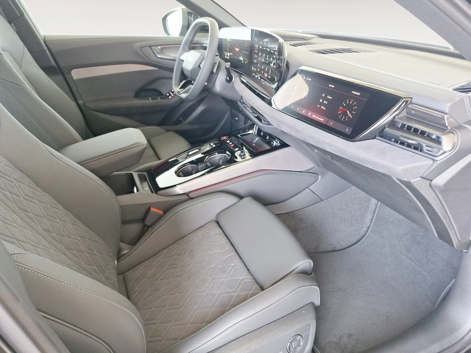 Bild eines Audi A5 Avant e-hybrid quattro 270 kW