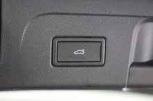 VW Touran Highline TSI DSG in ATLANTIK BLUE METALLIC