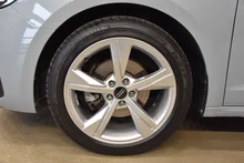 Thumbnail-Foto von Fahrzeug