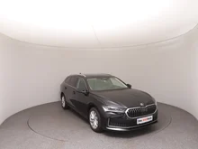Škoda Superb Combi Selection TSI mHEV DSG in Ebony-Schwarz Metallic