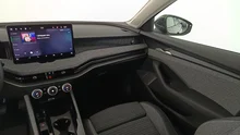 Škoda Superb Combi Selection TSI mHEV DSG in Ebony-Schwarz Metallic