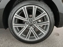 Audi A1 Sportback 30 TFSI intense in Mythosschwarz Metallic