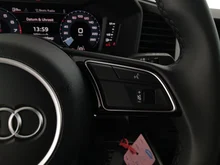 Audi A1 Sportback 30 TFSI intense in Mythosschwarz Metallic