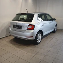 Thumbnail-Foto von Fahrzeug