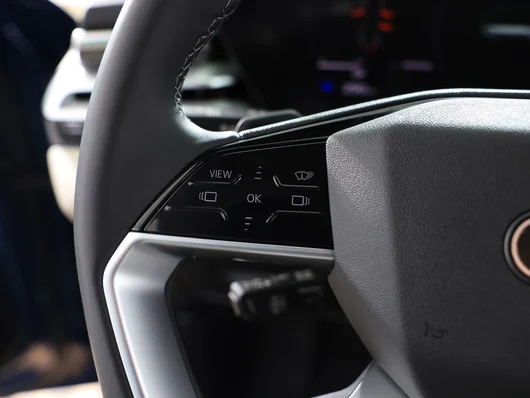Bild eines Audi A6 Avant quattro TFSI 270 kW