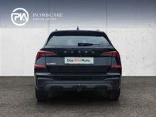 Škoda Kamiq Selection TSI in Black-Magic Perleffekt