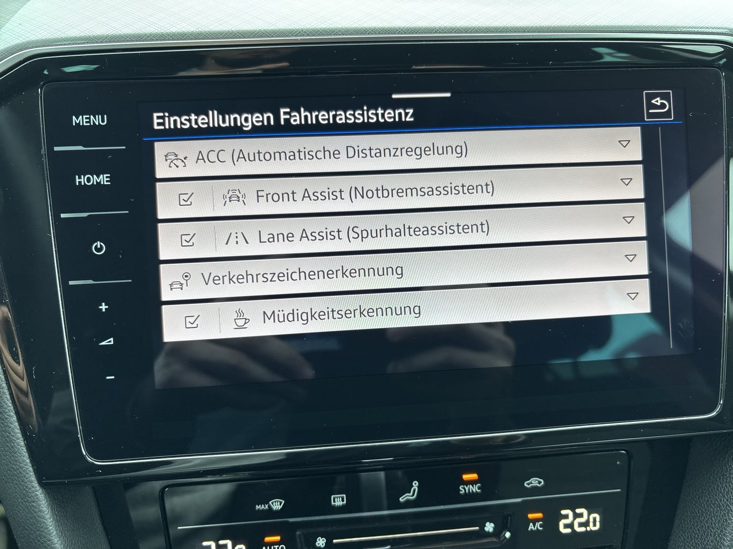 VW Passat Variant Business TDI DSG | Bild 15 von 24