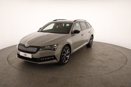 Škoda SUPERB Combi iV SPORTLINE DSG