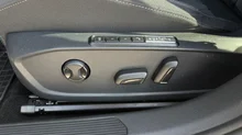 VW Golf Rabbit 45 TSI in Deep Black Perleffekt