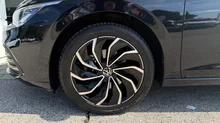 VW Golf Rabbit 45 TSI in Deep Black Perleffekt