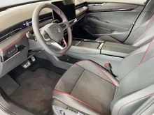 VW ID.7 Tourer GTX 4MOTION 250kW Business in Mondsteingrau Dach Schwarz