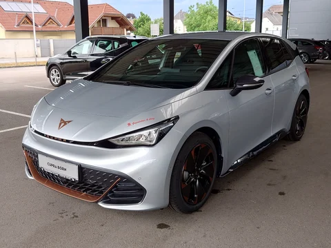 CUPRA Born