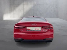 Audi A5 Sportback 40 TDI quattro S line in tangorot met.