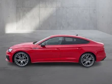 Audi A5 Sportback 40 TDI quattro S line in tangorot met.