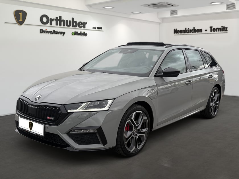 Škoda OCTAVIA Combi RS iV 245 DSG