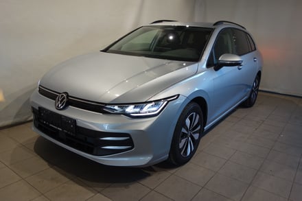 VW Golf Variant Business mHeV DSG