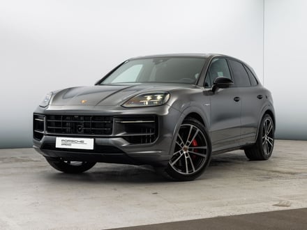 Porsche Cayenne S E-Hybrid Black Edition