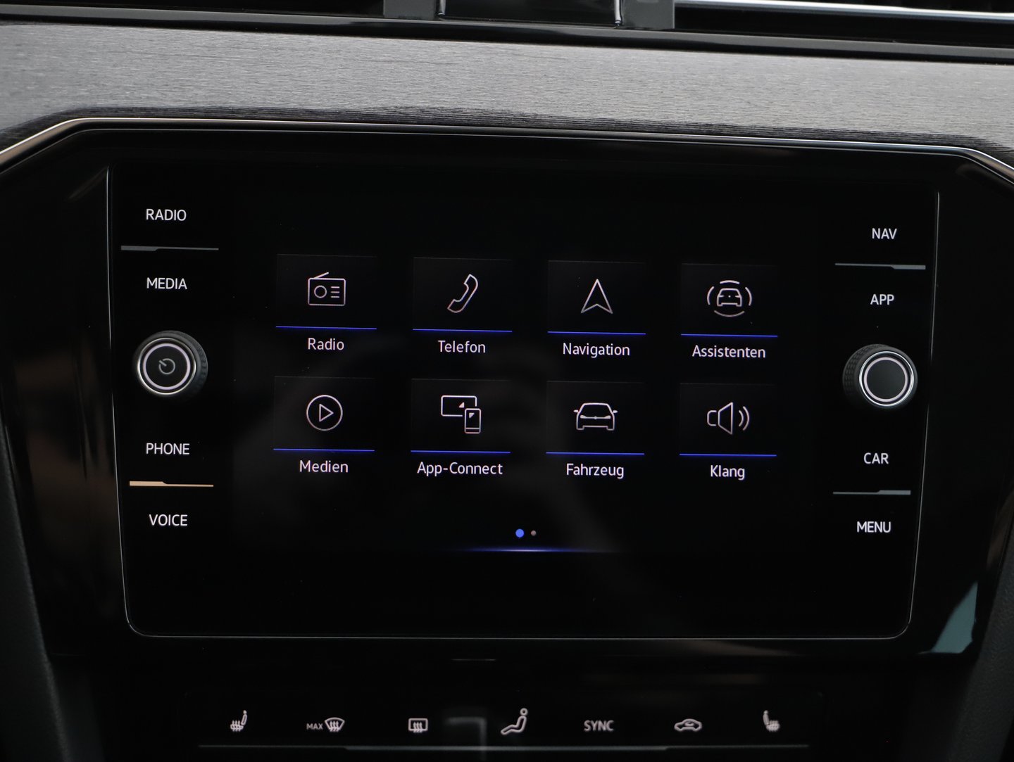 VW Passat Variant Elegance TDI DSG | Bild 13 von 26