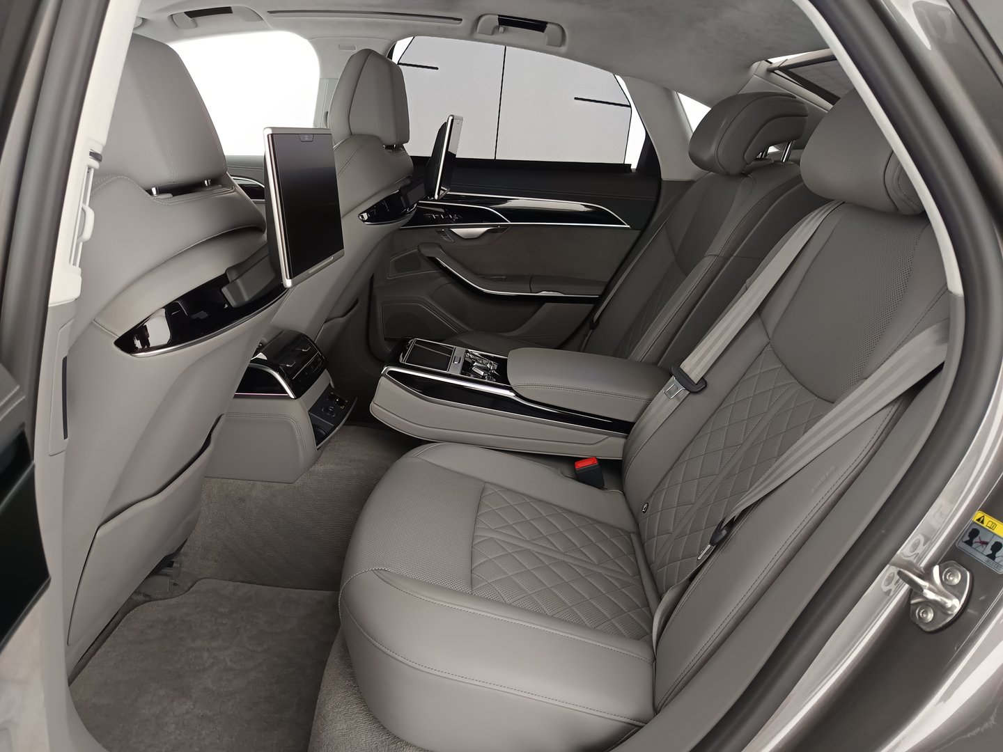 Audi A8 60 TFSI e quattro | Bild 34 von 40