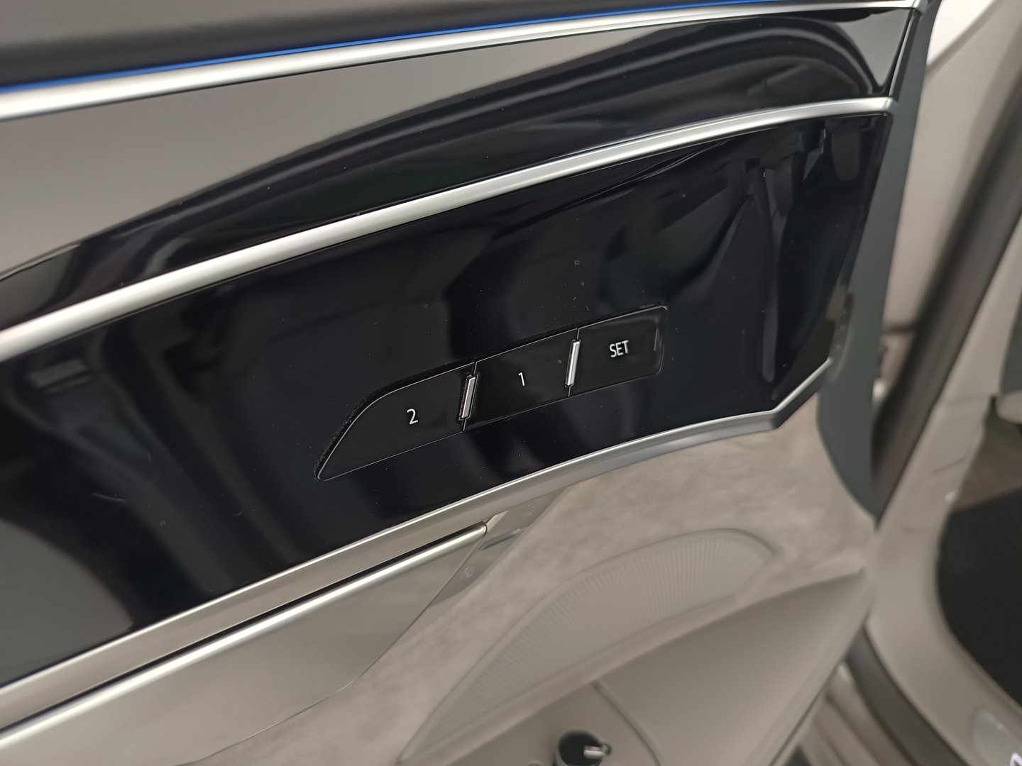 Audi A8 60 TFSI e quattro | Bild 12 von 40