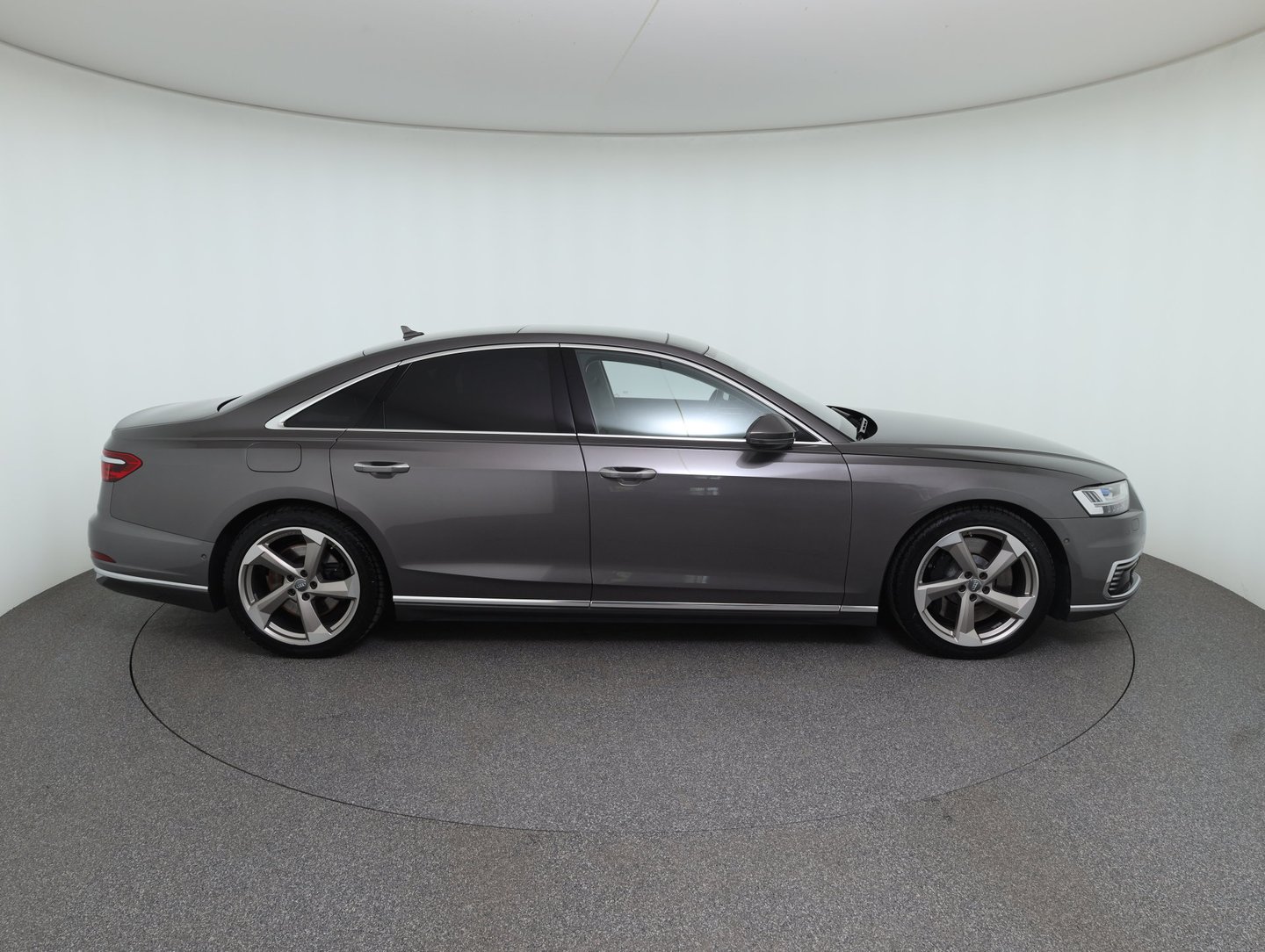 Audi A8 60 TFSI e quattro | Bild 4 von 40