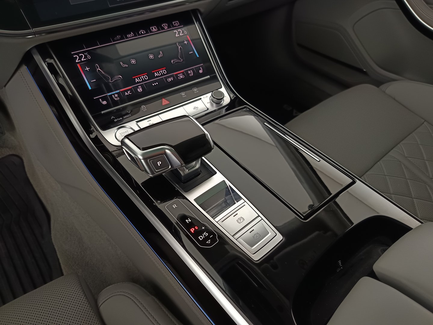 Audi A8 60 TFSI e quattro | Bild 33 von 40