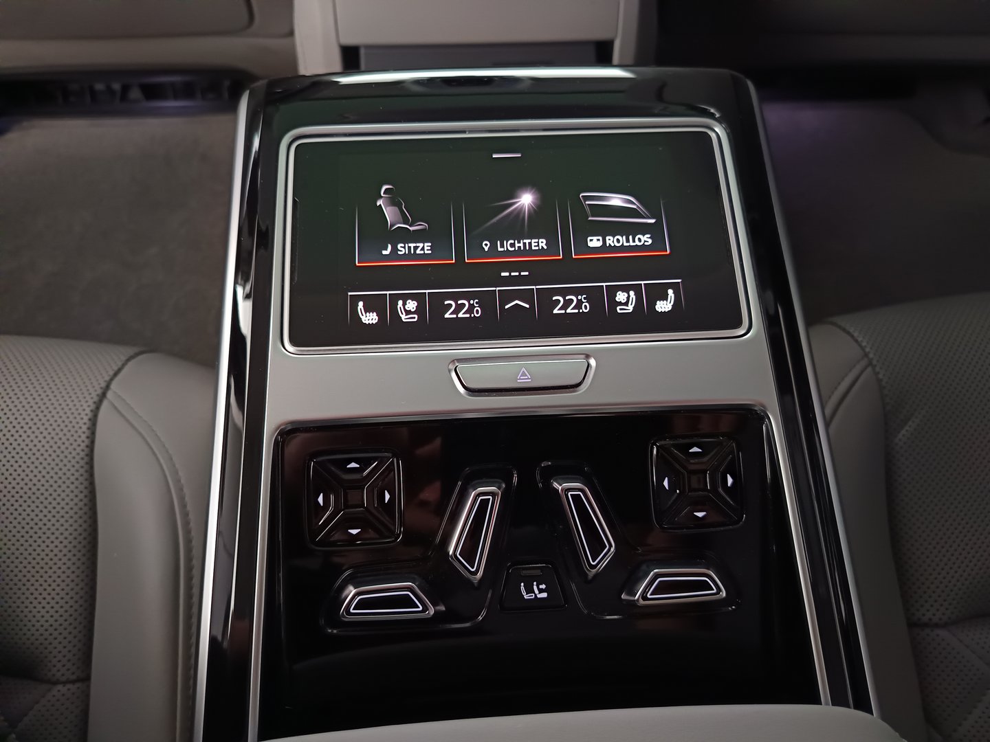 Audi A8 60 TFSI e quattro | Bild 37 von 40