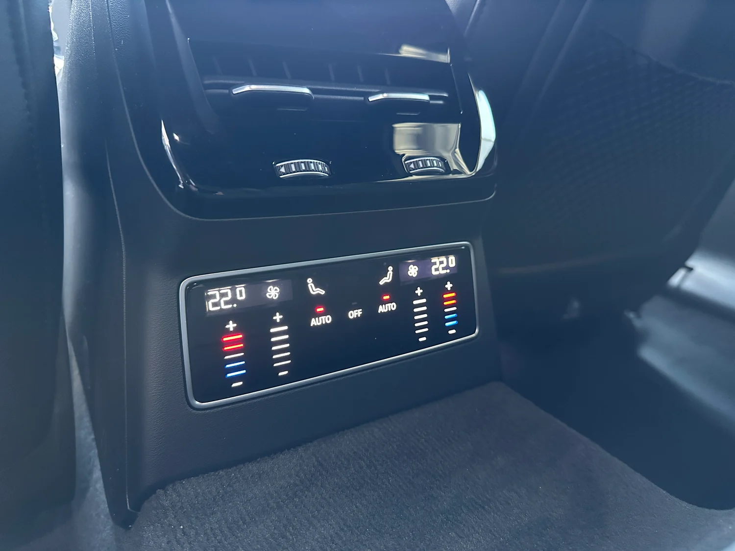 Bild eines Audi A6 Avant quattro TDI 150 kW