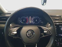 Škoda Superb Combi Style TDI DSG in 5X Graphit-Grau Metallic