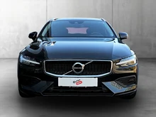 Volvo V60 T5 Momentum Pro Geartronic in dunkelgrau - metallic