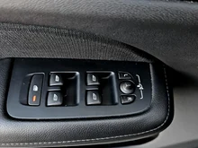 Volvo V60 T5 Momentum Pro Geartronic in dunkelgrau - metallic