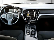 Volvo V60 T5 Momentum Pro Geartronic in dunkelgrau - metallic