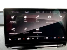 Škoda Enyaq 80 in Black-Magic Perleffekt