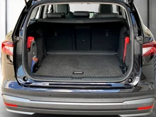 Škoda Enyaq 80 in Black-Magic Perleffekt