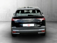 Škoda Enyaq 80 in Black-Magic Perleffekt