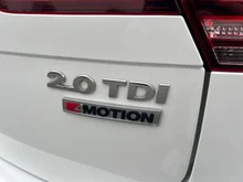 VW Tiguan Highline TDI SCR 4MOTION DSG in Pure White
