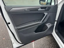 VW Tiguan Highline TDI SCR 4MOTION DSG in Pure White