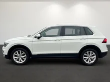 VW Tiguan Highline TDI SCR 4MOTION DSG in Pure White