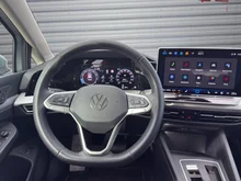 VW Golf Variant Business mHeV DSG in Oyster Silver Metallic