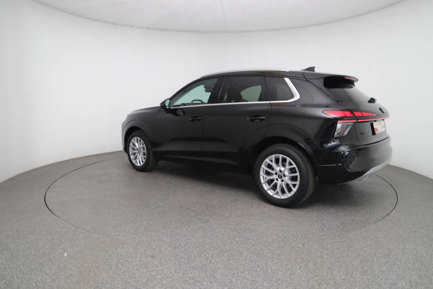 Bild eines Audi Q3 TDI 110 kW  intense