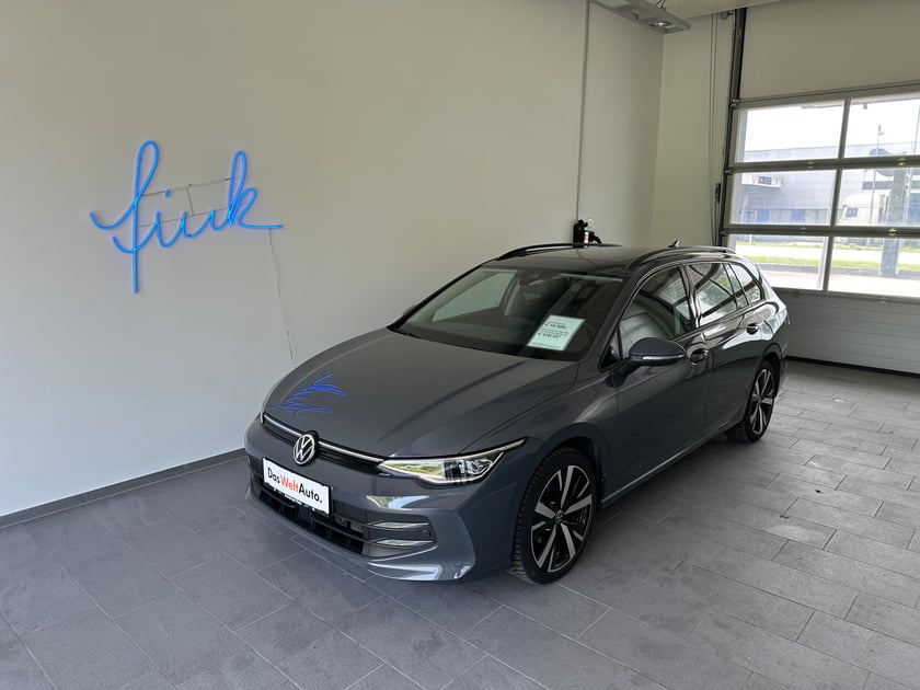 VW Golf Variant Business mHeV TSI DSG