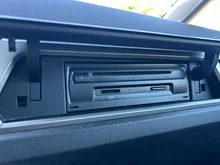 VW Touran Sky TDI SCR DSG 5-Sitzer in Pure White