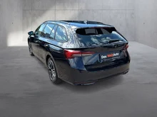 Škoda Octavia Combi Sportline TSI mHEV DSG in Black-Magic Perleffekt