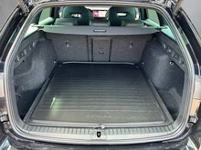 Škoda Octavia Combi Sportline TSI mHEV DSG in Black-Magic Perleffekt